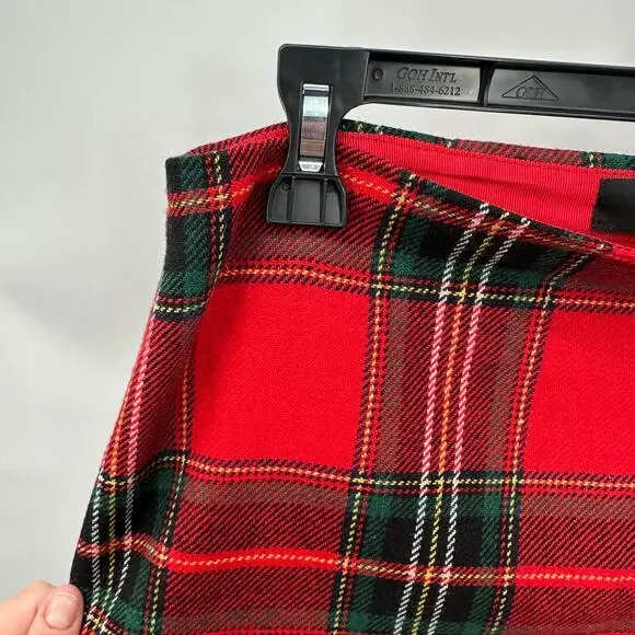 TALBOTS Wool Blend Red Plaid Skirt with Gold Hardware // 4 Petite - Picture 6 of 12